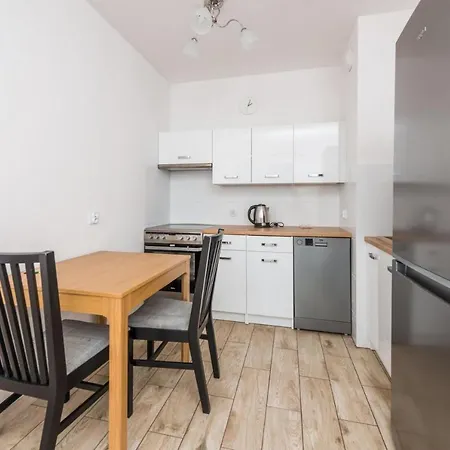 Mw Apartamenty - Gdynia Sto10 Blisko Portu Apartamento